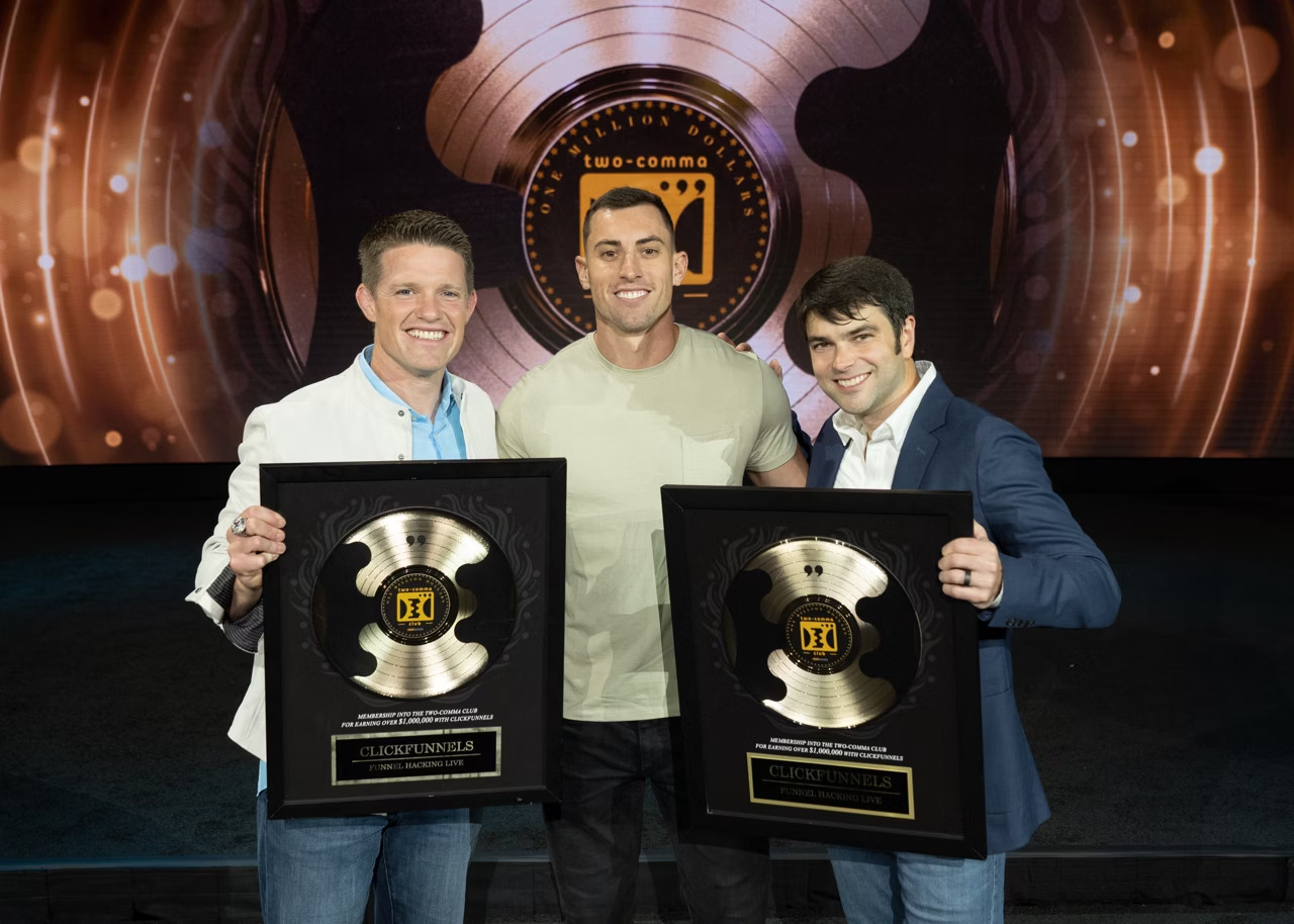 Two Comma Club award